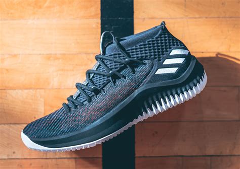 adidas dame 4